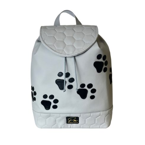 Mancsos applikált  “JUDIT” fedeles hátizsák